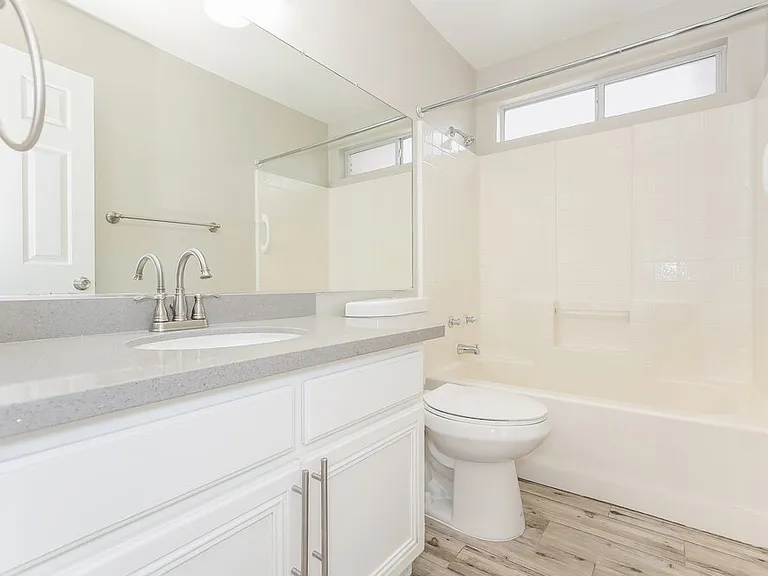 4445 Cielo Ln — Photo 9
