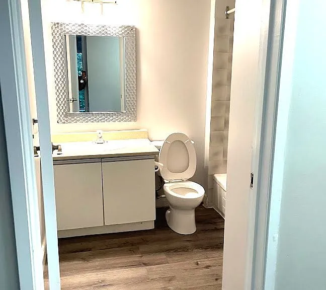 1450 Glen Abbey Gate #824 — Photo 5