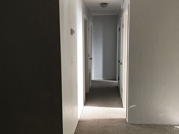3rd image of 1319 Carmen Ave