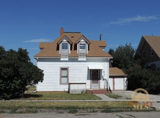 235 S Dakota St, Dillon, MT 59725