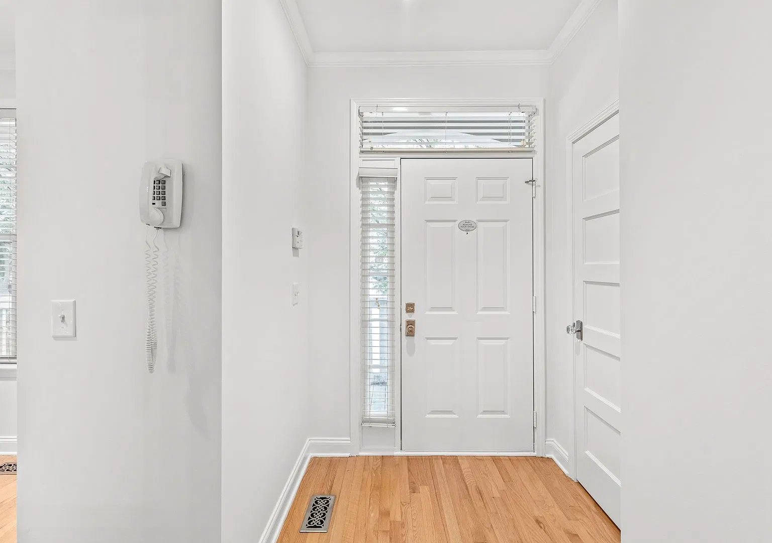 3 Bedroom Townhome in Uptown Charlotte! — Photo 3