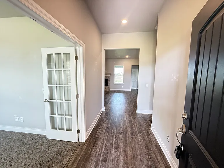 9544 Monterey Dr — Photo 3