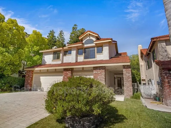 25359 Clarke St, Valencia, CA 91381