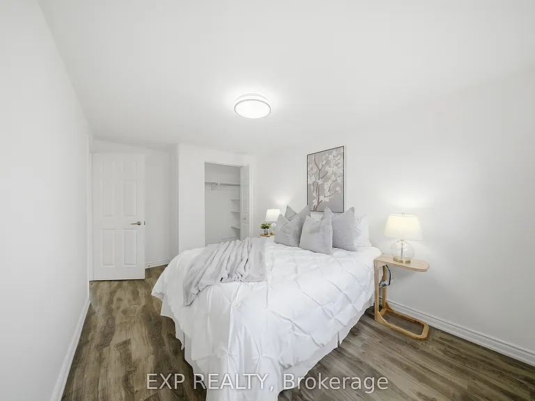 2637 Altadena Ct — Photo 22