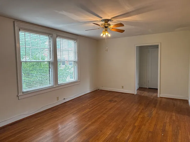Madison Court — Photo 24