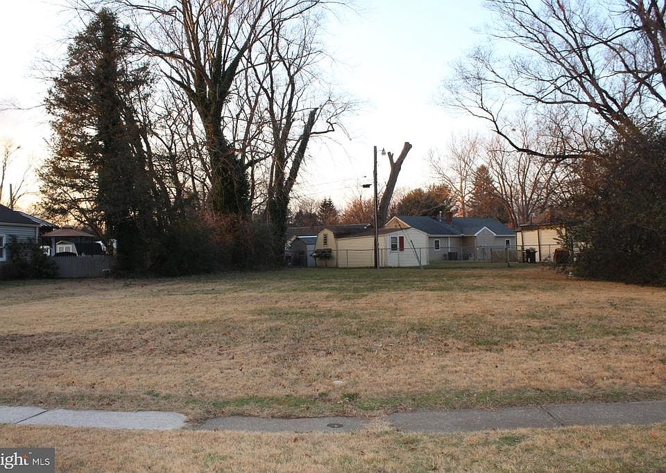 1st image of 171 Orchard Ave
