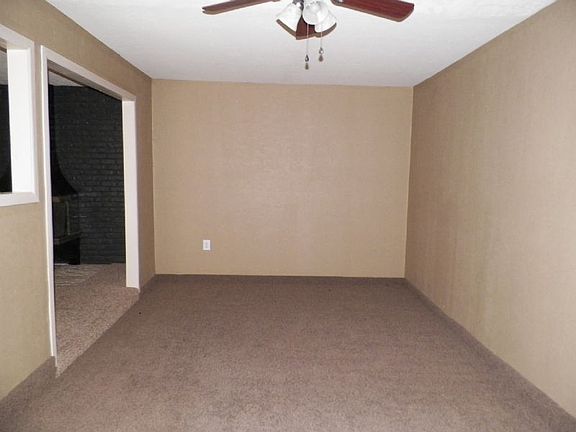 4th image of 2416 NW 42nd St