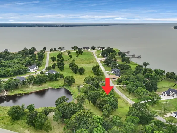 1511 Shoreline Dr, Kemp, TX 75143