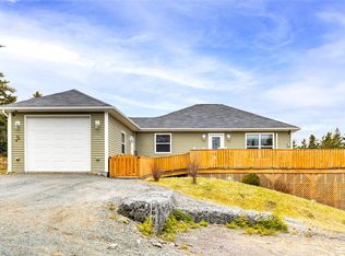 24 Meetinghouse Road, Pouch Cove, NL A0A3L0