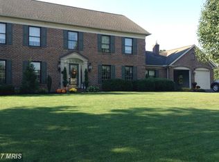 128 Beechwood Ln, Chambersburg, PA 17201