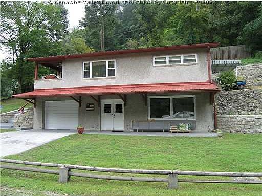 1st image of 2555 Sissonville Dr