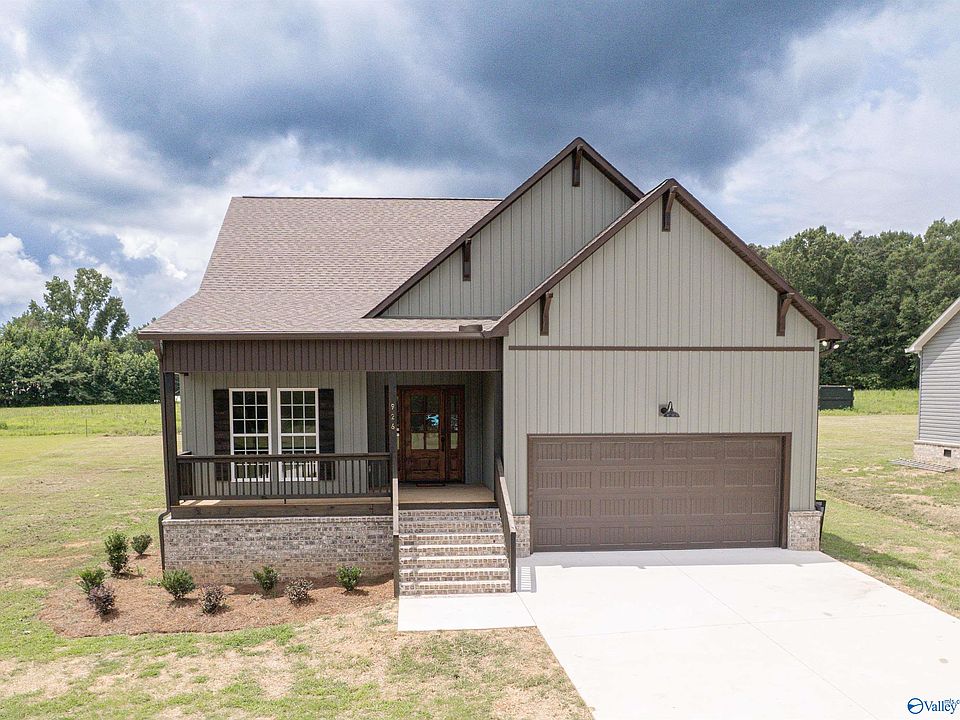 1st image of 926 County Road 599