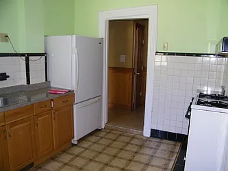 Rented by Francis Castoria LREB