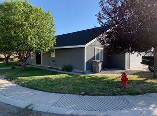 1013 Rosebud Way, Yerington, NV 89447