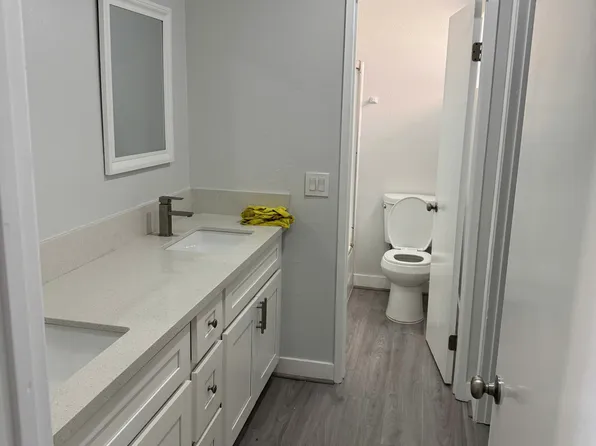 520 E Walnut St, Santa Ana, CA