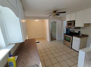 135 Spring St, Quinte West, ON K8V 3Z3