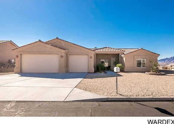 2nd image of 1711 Estrella Dr