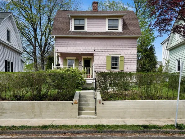 51 Hillside Ave, Doylestown, PA 18901