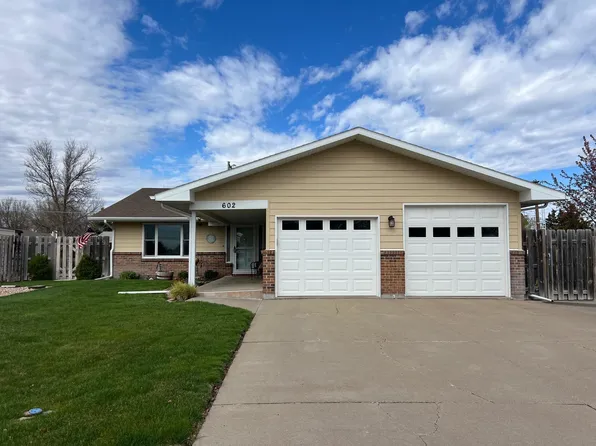 602 S GRIFFITH AVE, North Platte, NE 69101