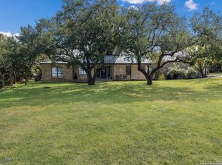 1007 Misty Water, San Antonio, TX 78260