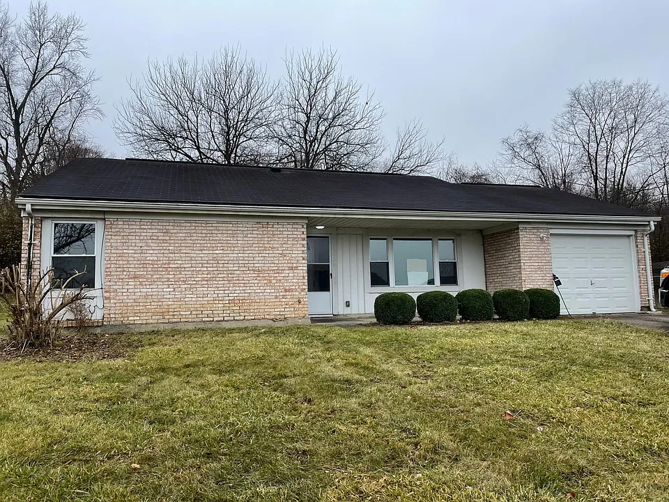 2001 Riverbrook Ct