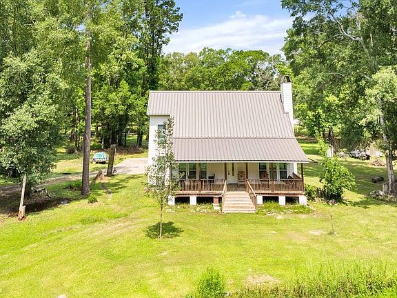 3rd image of 25411 Juban Rd
