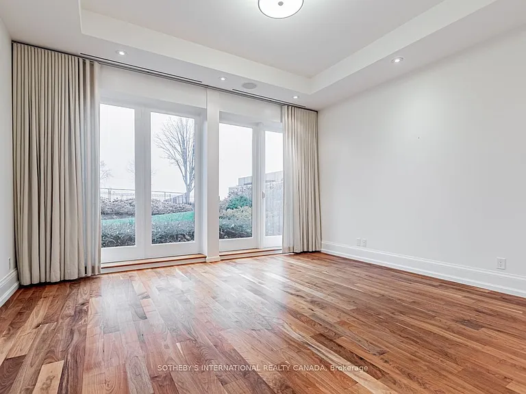 10 Maple Grove Dr #28 — Photo 28