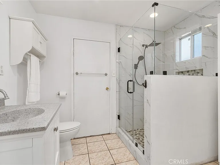 12738 Longworth Ave — Photo 4