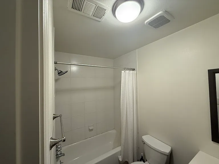 1711 Marble Ave NW #A — Photo 9