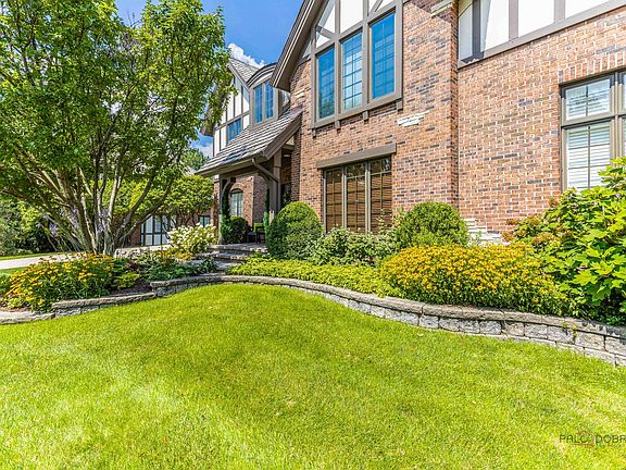 2nd image of 406 Kenmare Dr