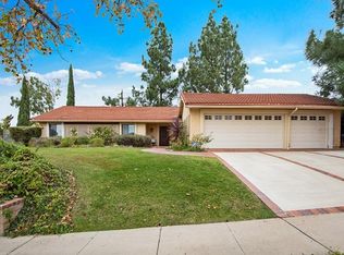 129 Venus St, Thousand Oaks, CA 91360