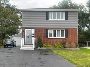 75 Majestic Ter, Buffalo, NY 14218