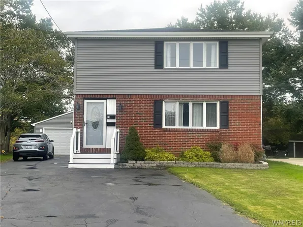 75 Majestic Ter, Buffalo, NY 14218