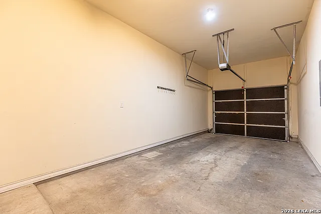 22216 Park Summit Cv — Photo 35