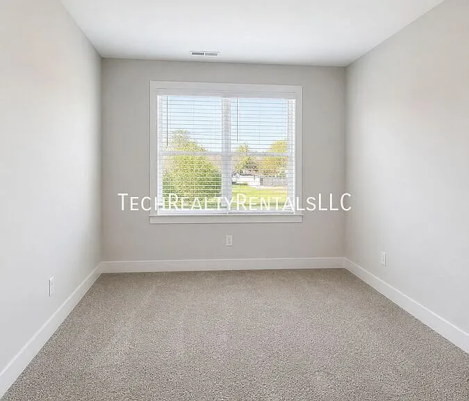 4634 Dogwood Pl #1 — Photo 8