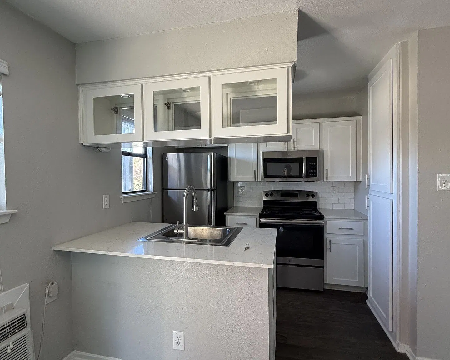 Waller Creek Apartments — Photo 3