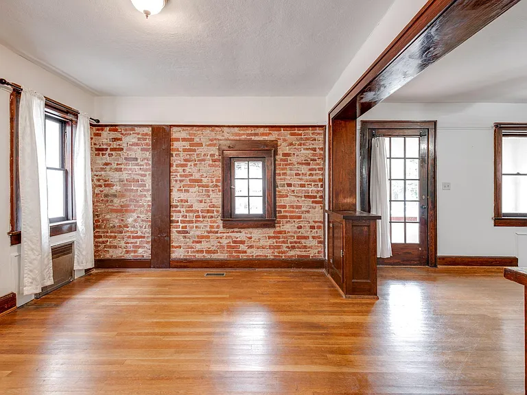 710 Forest Ave #1 — Photo 31