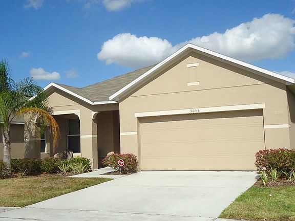 3rd image of 3056 Cameron Dr