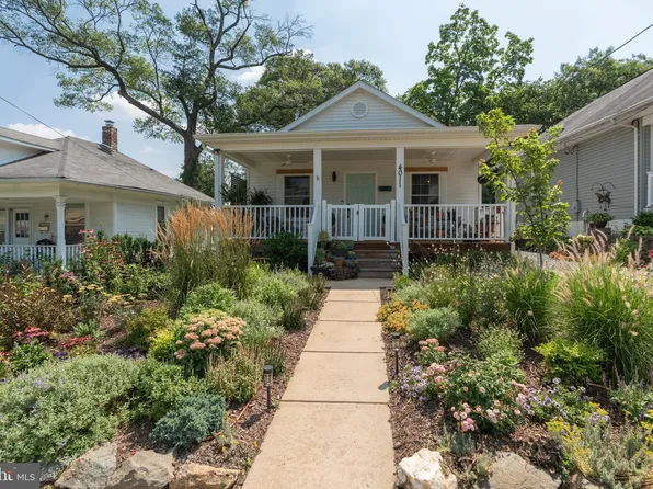 4011 37th St, Mount Rainier, MD 20712