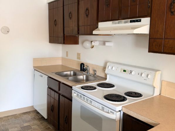 101 4th St #4