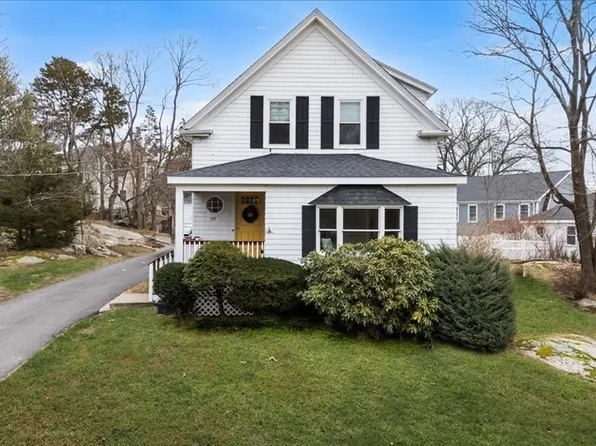107 Hull St, Cohasset, MA 02025