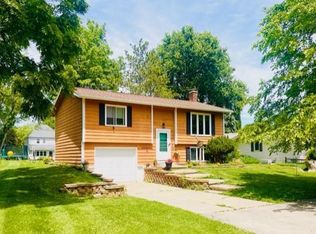 584 Halbert St, Green Lake, WI 54941