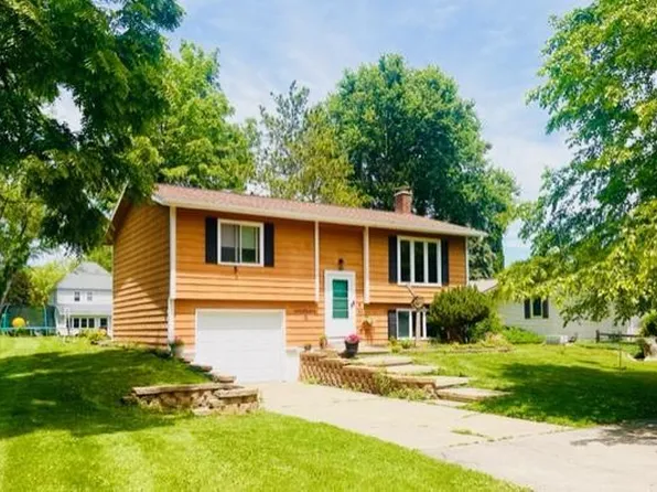 584 Halbert Street, Green Lake, WI 54941