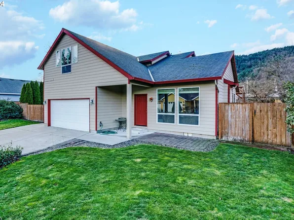 3605 5th St, Columbia City, OR 97018