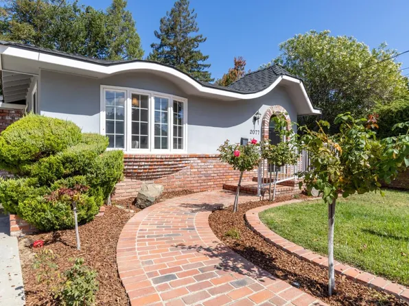 2077 Williams St, Palo Alto, CA 94306