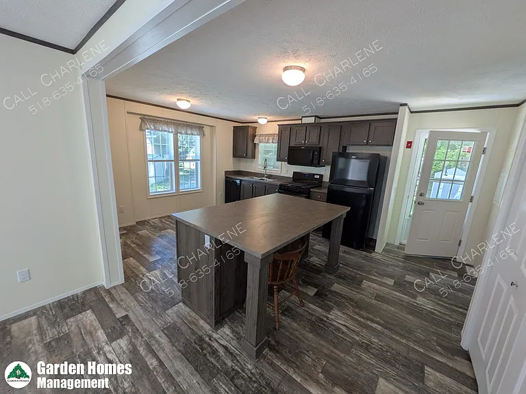 27 Garden Cir — Photo 1