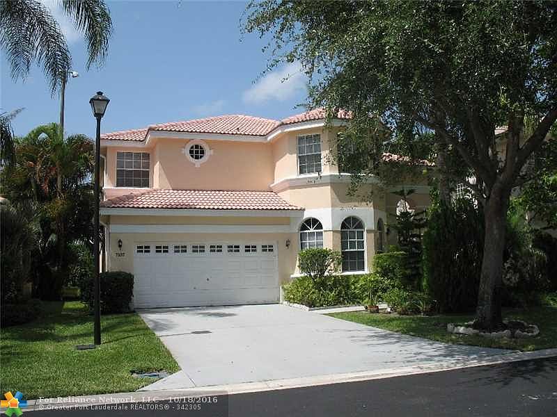 1st image of 7107 NW 78th Pl