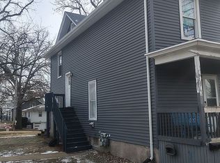 452 21st St, Bettendorf, IA