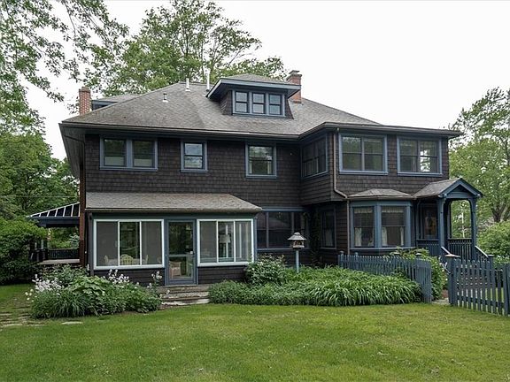 3rd image of 98 Elmwood Ave