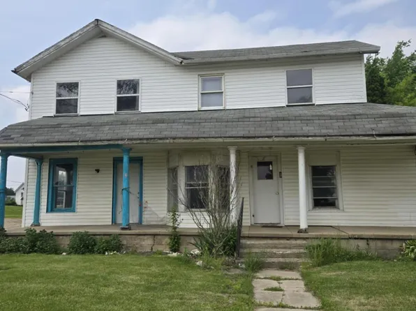 219 E Main St, Springport, MI 49284